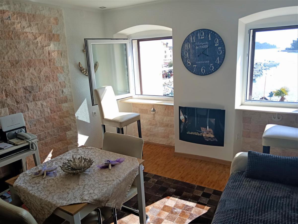 Apartman Speranza ロヴィニ エクステリア 写真