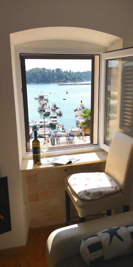 Apartman Speranza ロヴィニ エクステリア 写真