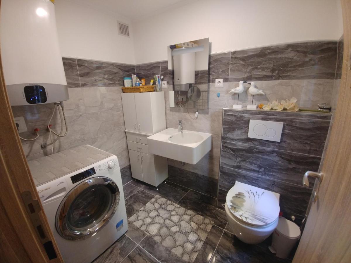 Apartman Speranza ロヴィニ エクステリア 写真